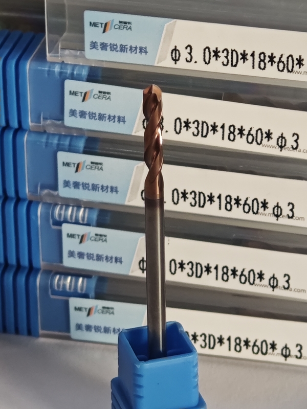 Outil de découpe de carbure revêtu de revêtement 3D/5D G-External Coolant Drill φ3.0 x 3D x 18 x 60 x φ3mm