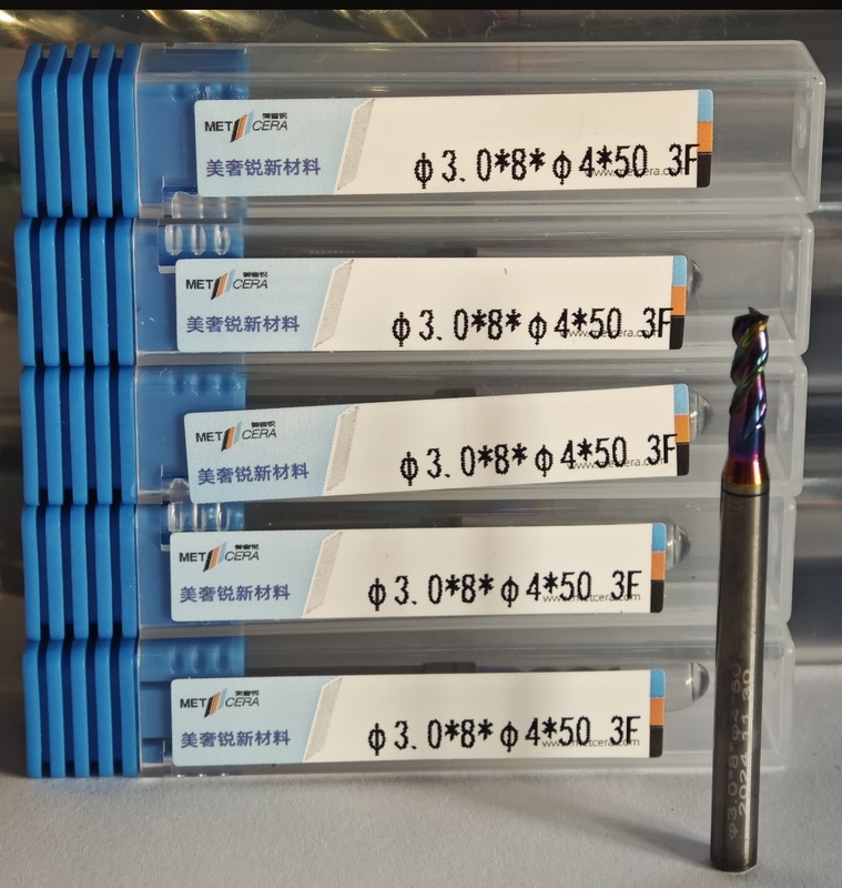MAE PLUS Trois flûtes moulin à extrémité de carbure pour l'usinage des métaux non ferreux 3mm,Φ3.0x8x4Dx50mm
