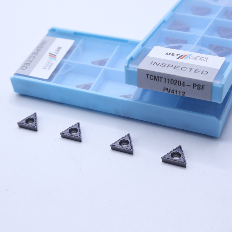 TCMT110204 Insert de carbure de tungstène pour le tournage interne enduit de PVD enduit de PSF Finition de rupture de puces Pièce de travail en acier allié de couleur grise