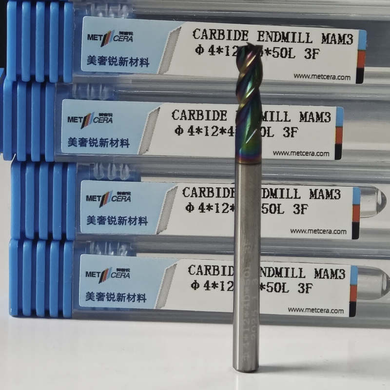 Carbure solide MAE PLUS 3 flûtes moulin à extrémité 4 mm Φ4x12x4Dx50 mm pour l'usinage des métaux non ferreux