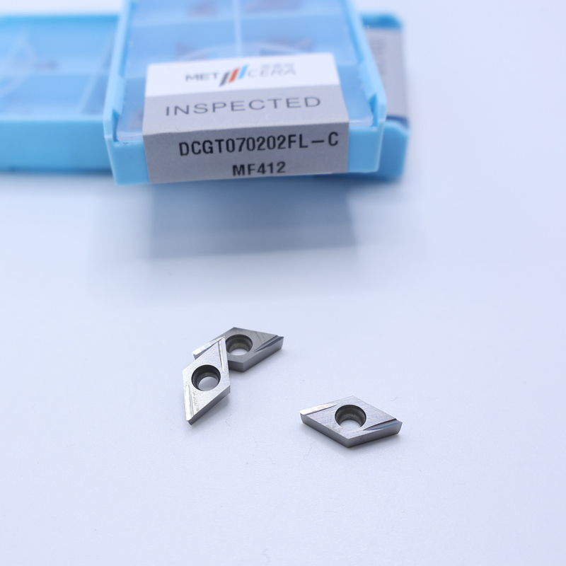 MF412/PV4312 Grade argent / bronze DCGT07 DCGT11 Carbide CNC tournant inserts avec C finition disjoncteur