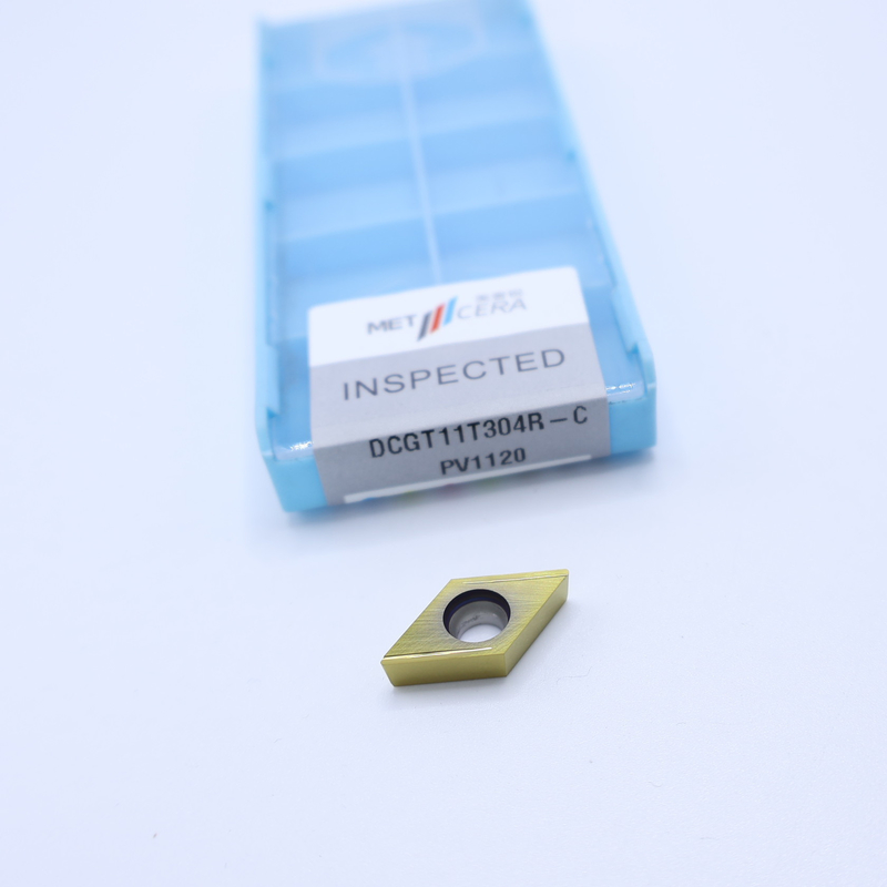 Cermet inserts de tournage CNC DCGT07 DCGT11 C finition de la briseuse à puces Matériau métallique haute résistance à l'usure Avantage